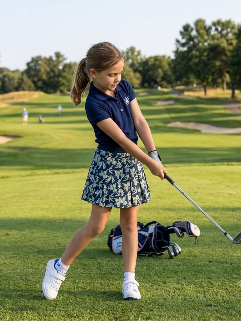 RLX Ralph Lauren Golf Skort Girls M 8/10 Navy Blue Floral Lined Pleated